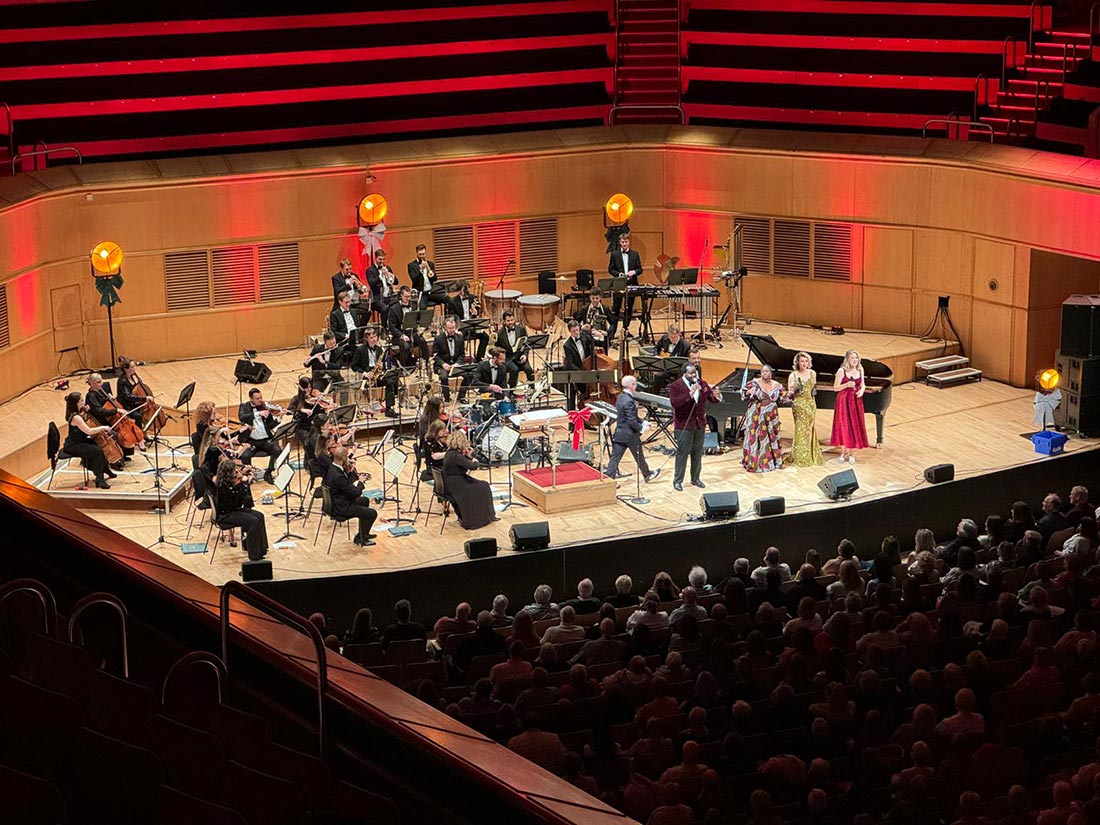 Swing Into Christmas at Glasgow Royal Concert Hall