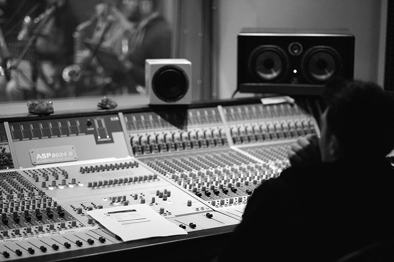 Jack Childs at The Cold Stores, Kent with Down for the Count Swing Orchestra