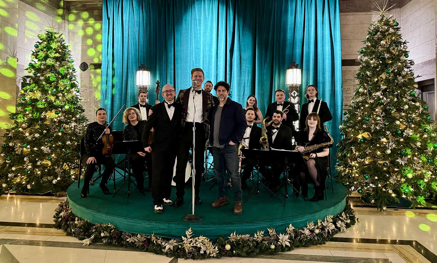 Down for the Count feat. Callum Gillies and Mike Paul-Smith filming for Netflix Christmas special, Jingle Bell Heist