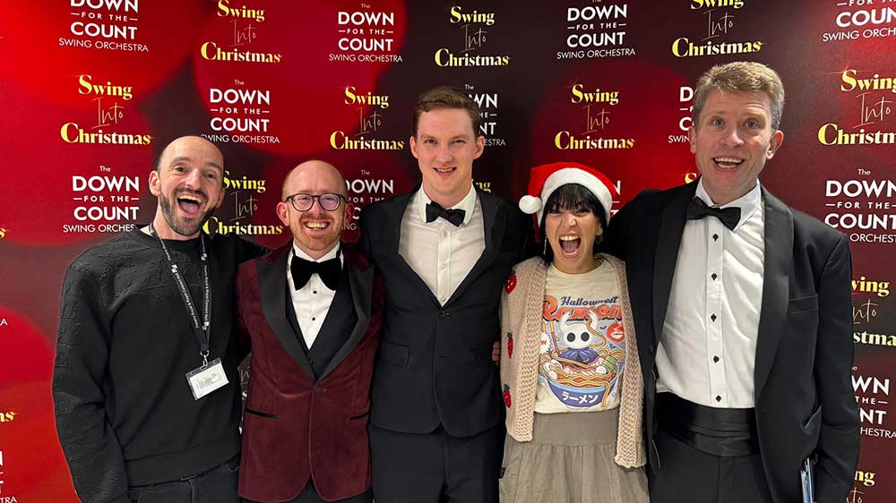 Swing Into Christmas 2025